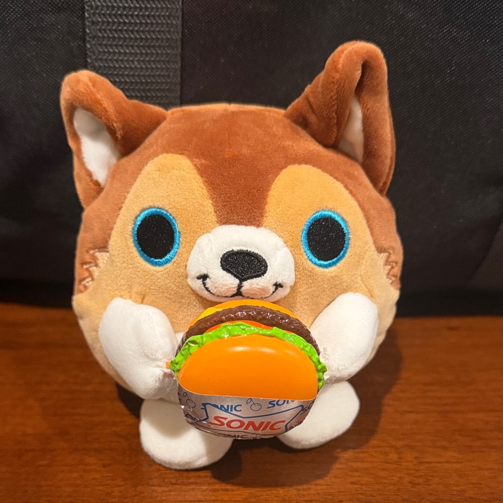 Snackles Series 2 Plush Puppy & Sonic Burger